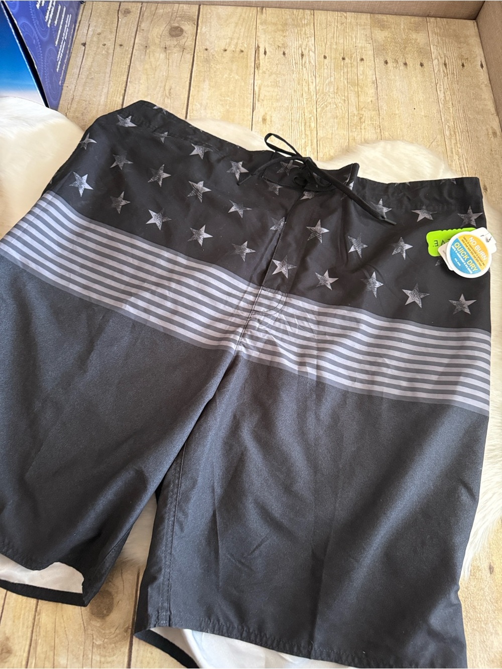 NWT True Nation Men's Swin Trunks Board Shorts Star & Stripe Patriotic